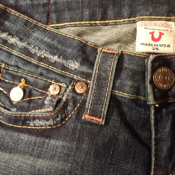 True Religion Distressed Cutoff Flap Pocket Shorts - Picture 4 of 4